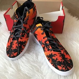 NIKE tropical print NSW men’s knit sneakers